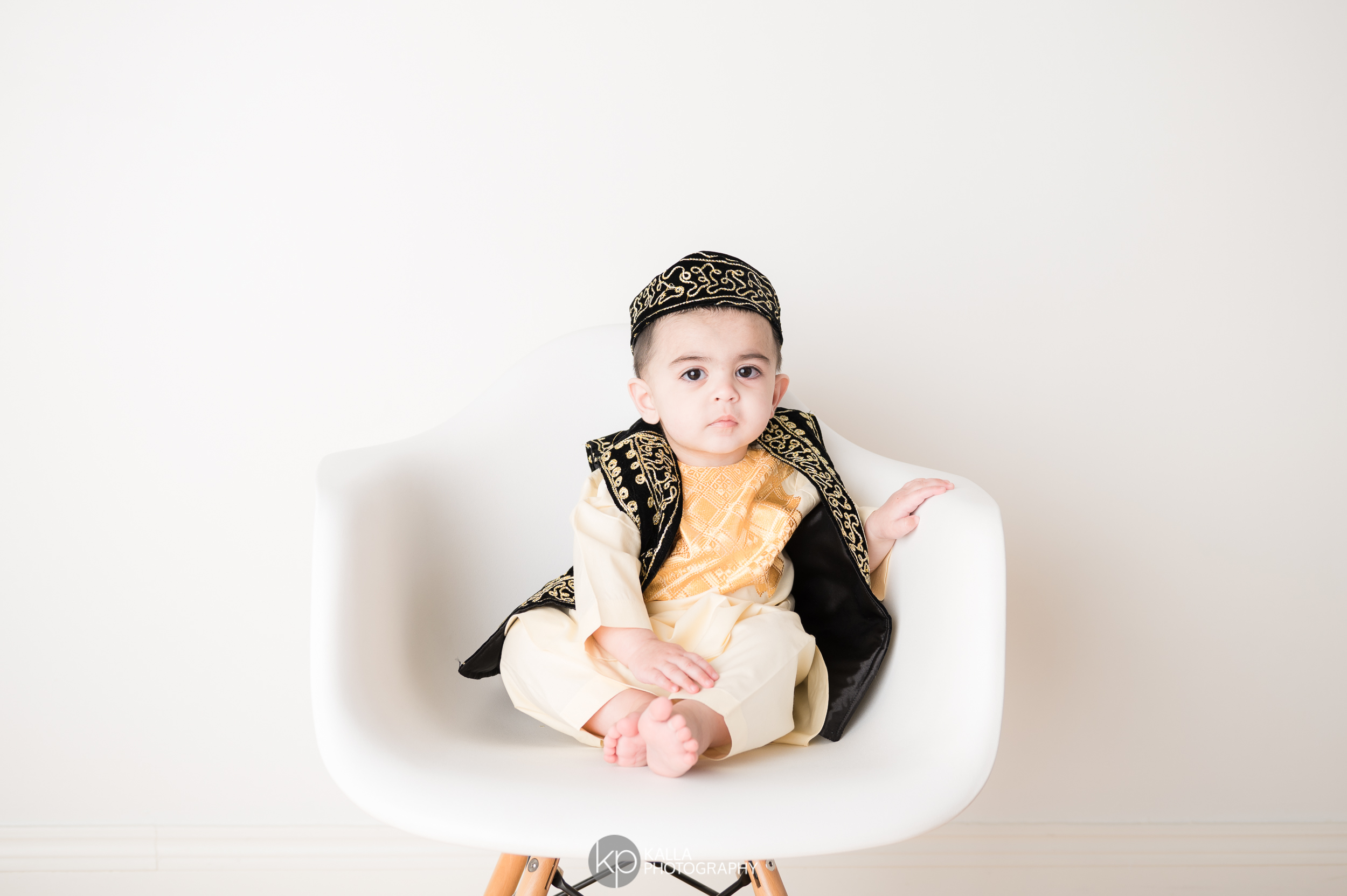 Baby L is ONE :: Winnipeg Baby Photographer - Kalla Photography ...